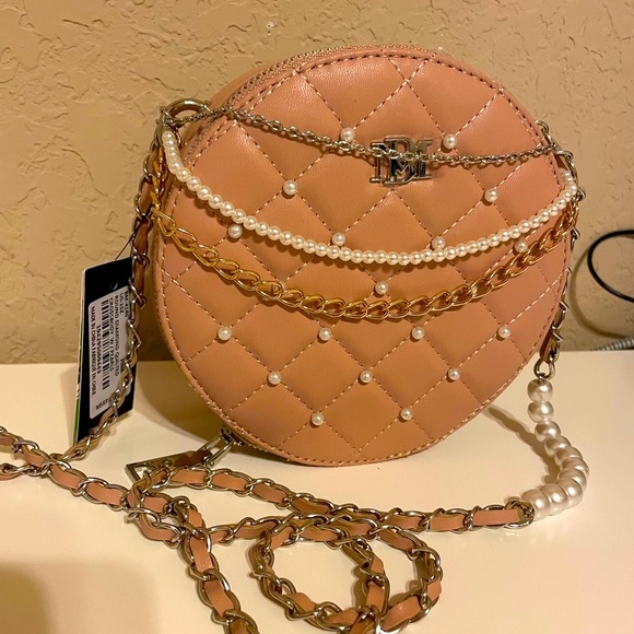 Badgley Mischka Handbags - Badgley Mischka Quilted Crossbody